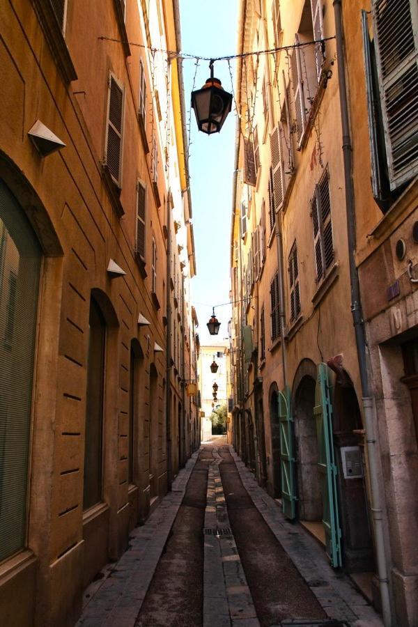 #1 Studio # Place Charmante Toulon Exterior photo